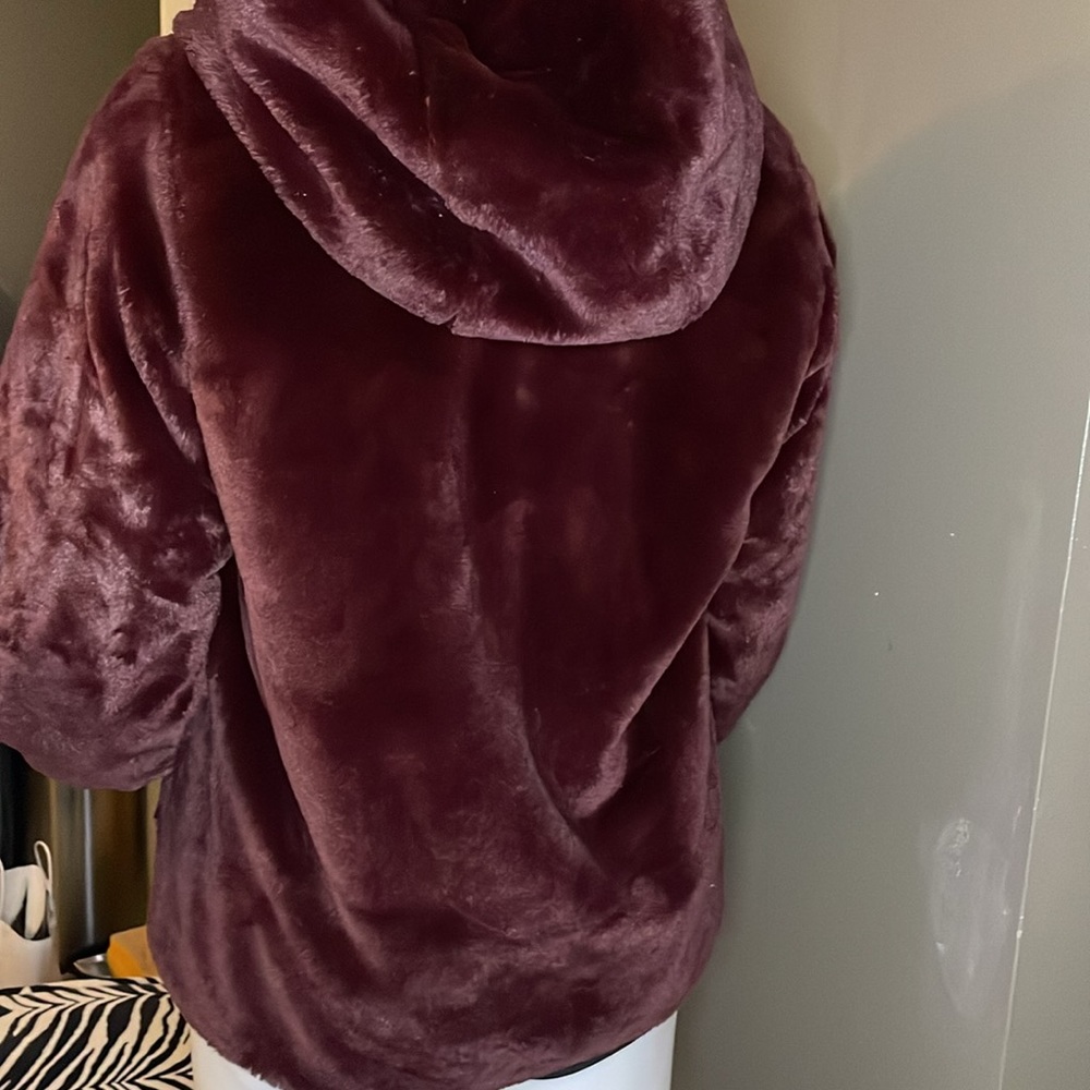 Abercrombie & Fitch Burgundy and Pink Jacket - Picture 3 of 9